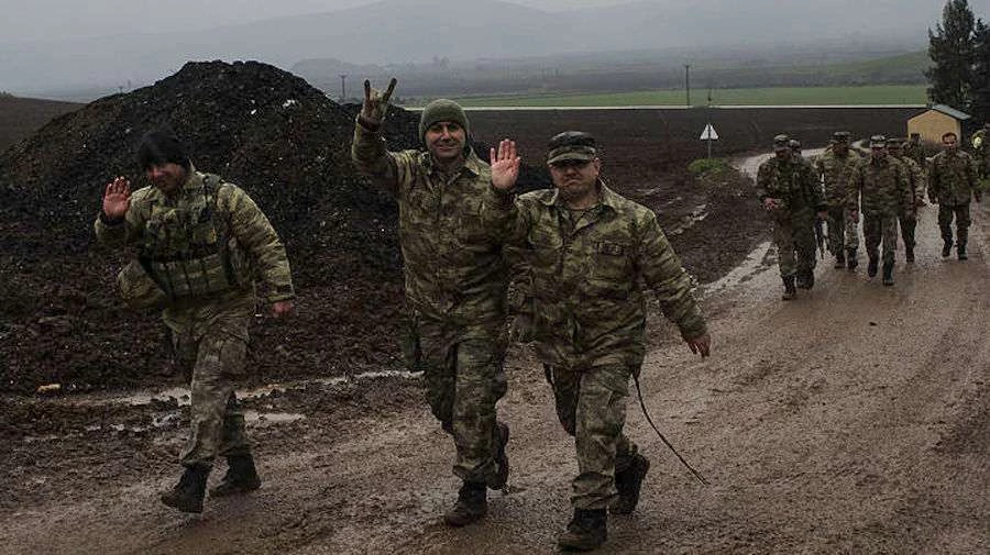 Γιατί η Τουρκία «χτύπησε» τώρα τους Κούρδους και γιατί οι ΗΠΑ τους εγκαταλείπουν στην τύχη τους